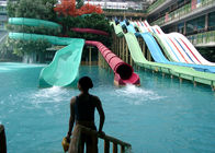 Racing Extreme Water Slides 12m Tinggi Fiberglass Untuk Kolam Renang