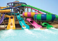 Theme Park Family Water Slide, Kolam Renang Fiberglass Slides Air Untuk Semua Usia