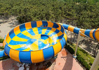 Berwarna-warni Super Bowl Water Slide Playground / Fiberglass Water Slide Water Park Project