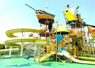 OEM Anti Ultraviolet Aqua Playground Kapal Bajak Laut Slide Untuk Taman Resor