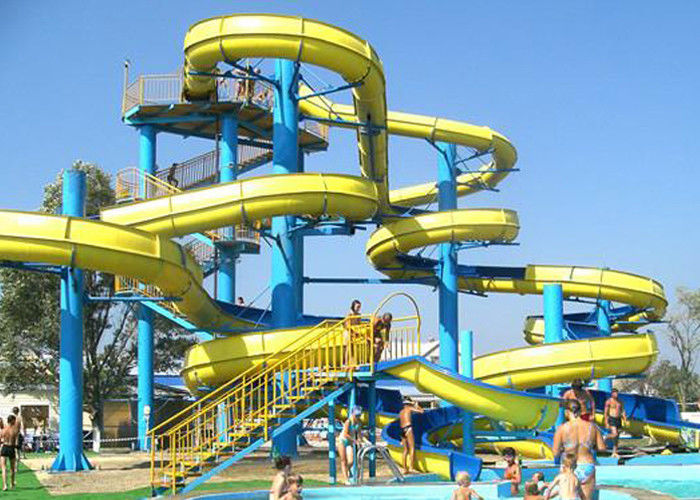 Blue Yellow Water Park Slide Gabungan, Peralatan Spiral Slide Fiberglass Besar